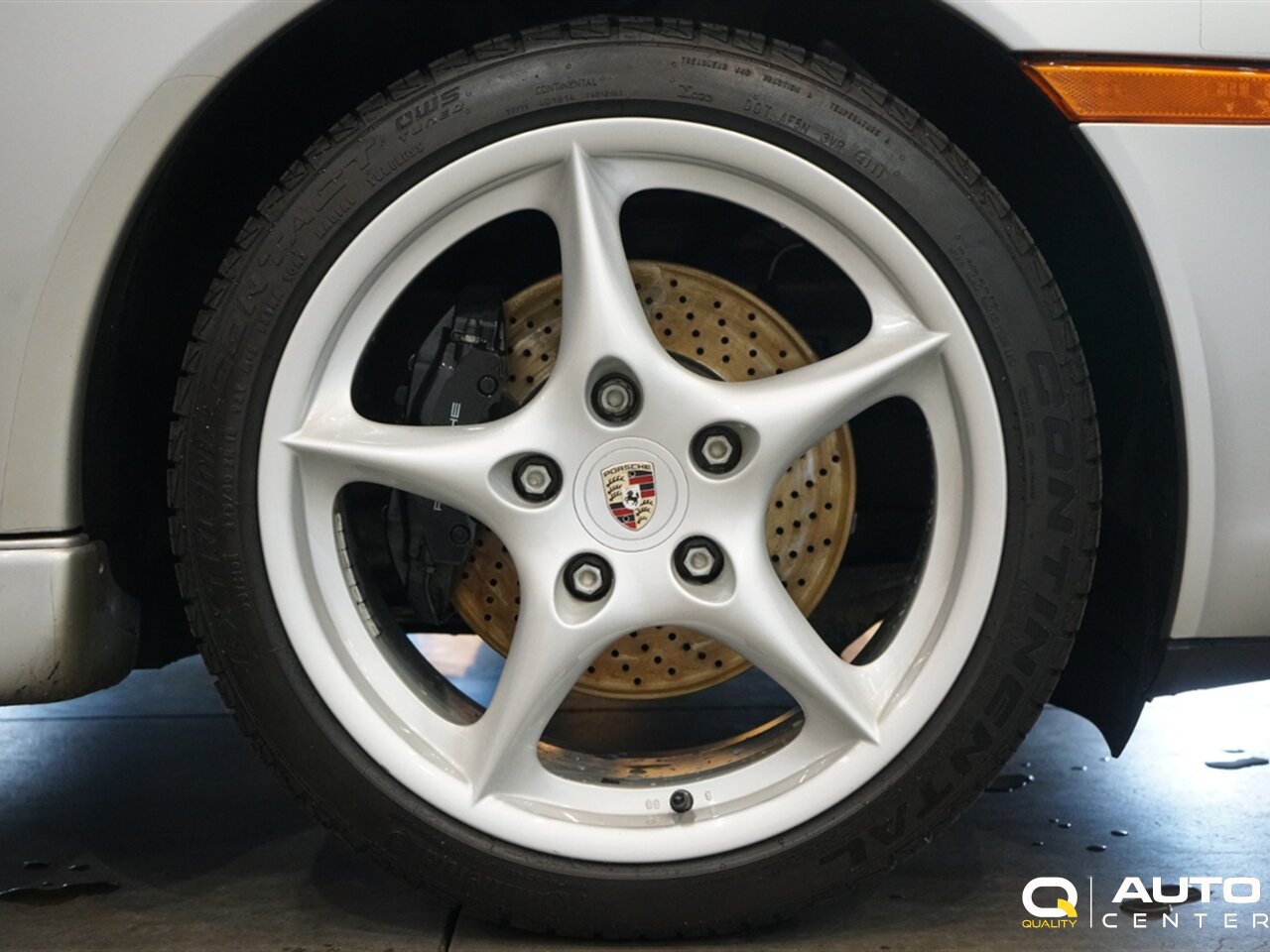 Used 2004 Porsche 911 Carrera RWD image 13