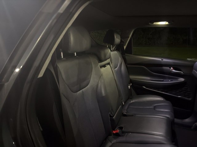 Used 2019 Hyundai Santa Fe Limited AWD/4WD image 18