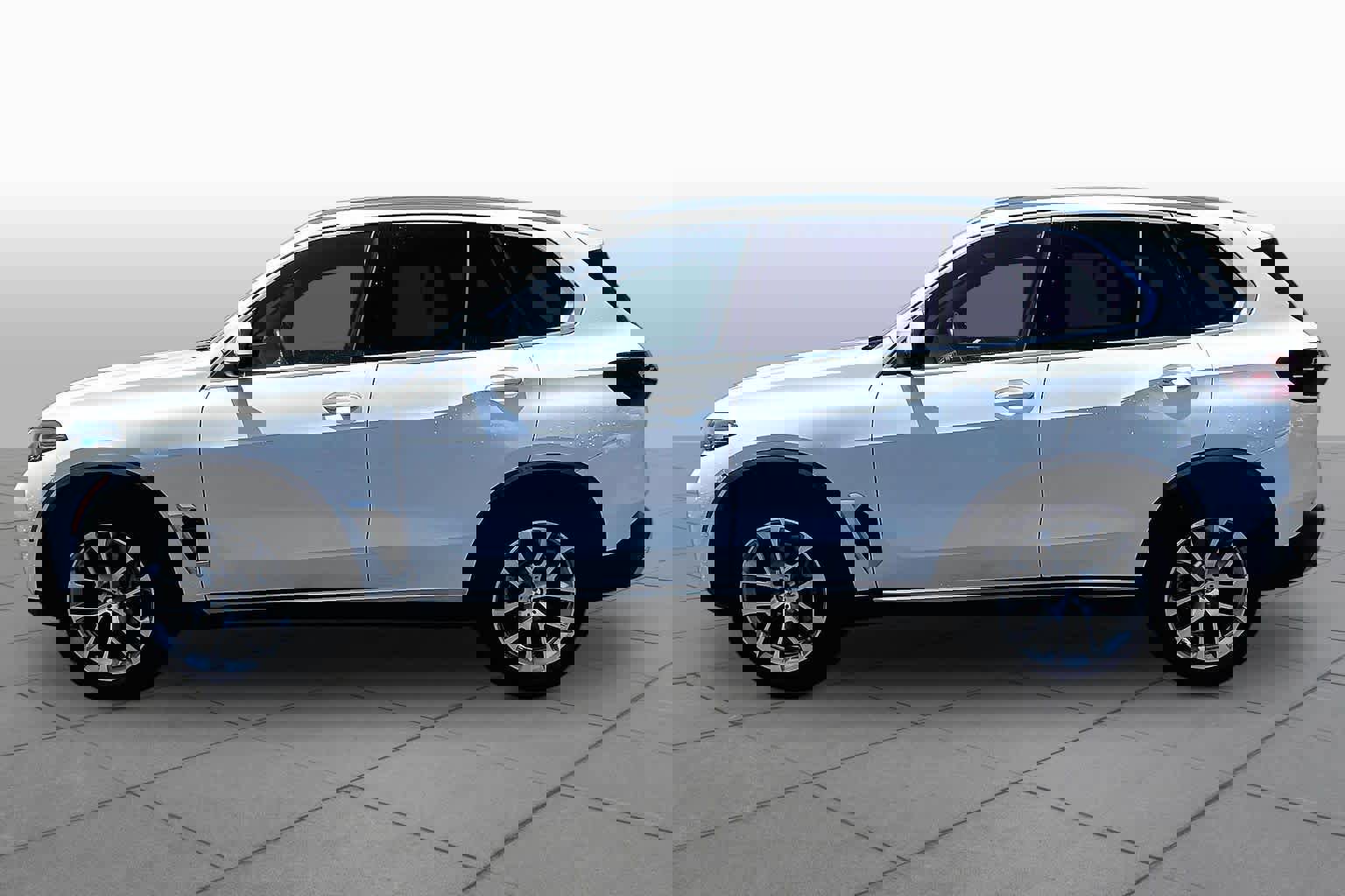 Certified 2026 BMW X5 xDrive40i AWD/4WD image 32