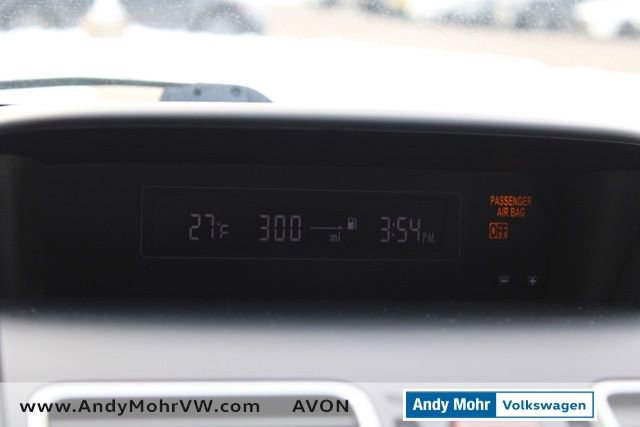 Used 2017 Subaru Crosstrek 2.0i Premium image 32