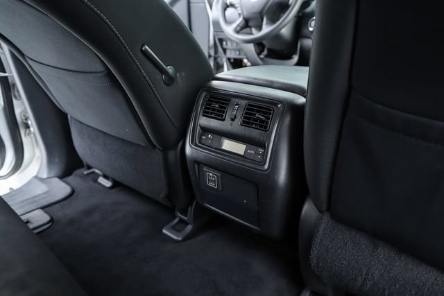 Used 2018 Nissan Pathfinder S FWD image 39