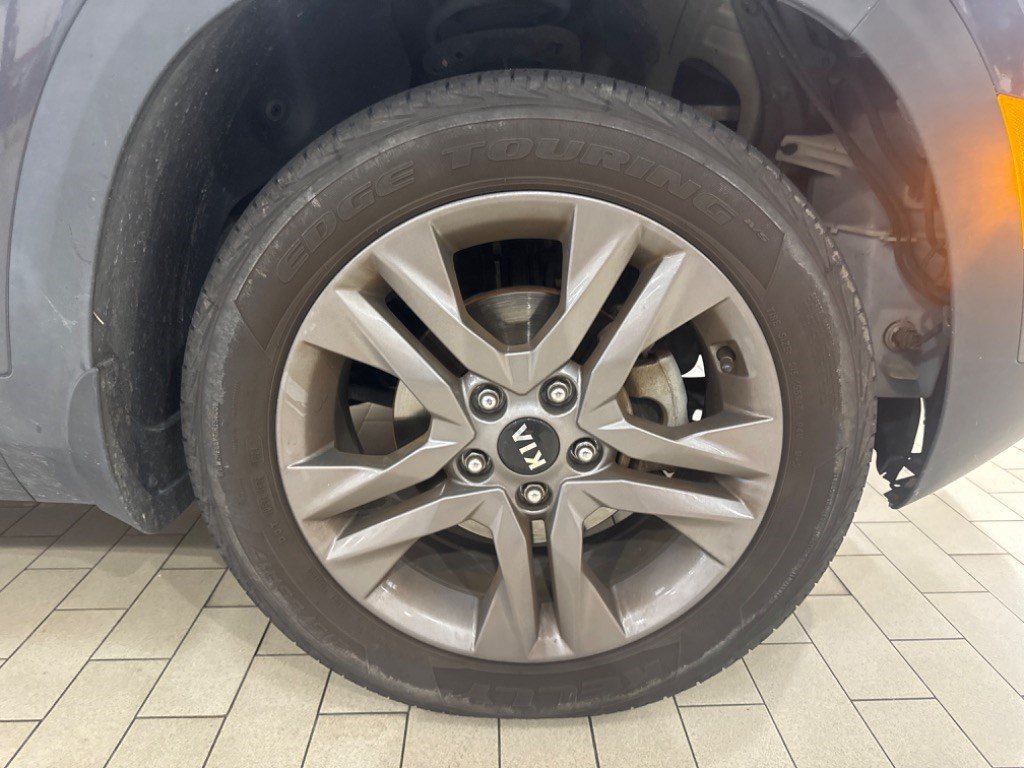 Used 2021 Kia Seltos S FWD image 47