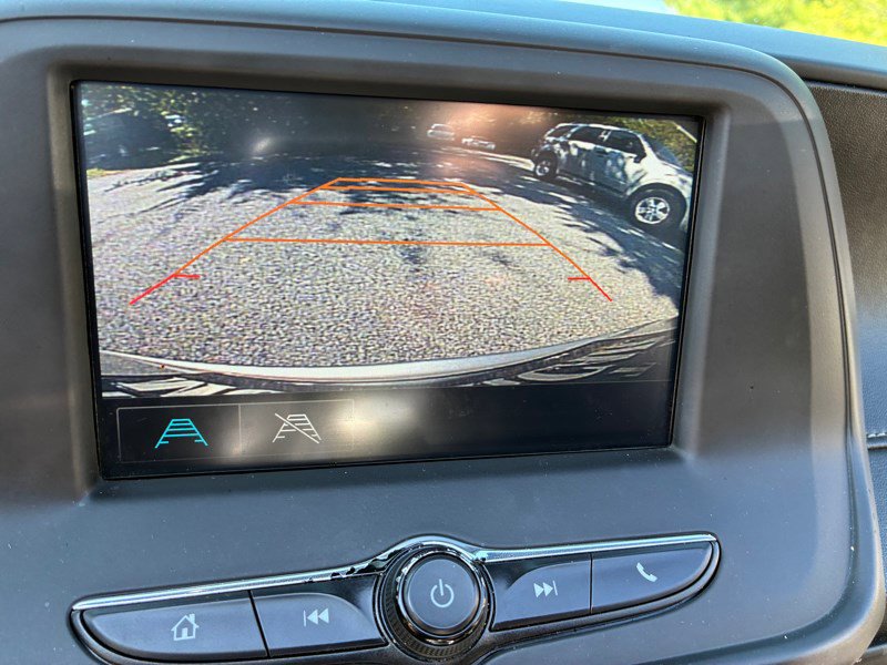 Used 2018 Chevrolet Camaro LT image 11