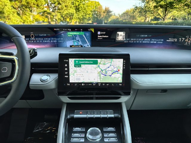 New 2026 Lincoln Nautilus Reserve AWD/4WD image 18