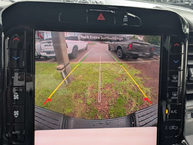 New 2026 RAM 3500 Big Horn AWD/4WD image 21