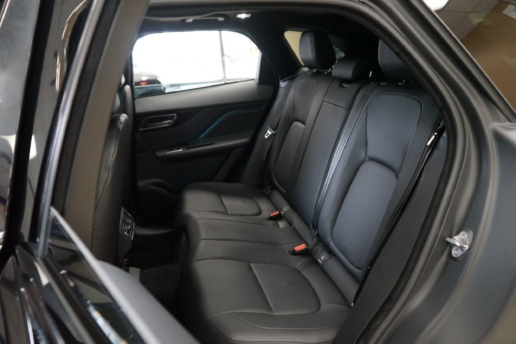 Used 2020 Jaguar F-PACE Premium AWD/4WD image 48