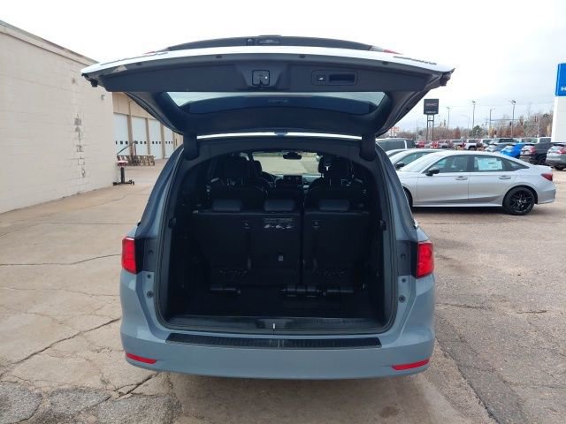 Used 2023 Honda Odyssey Sport image 35