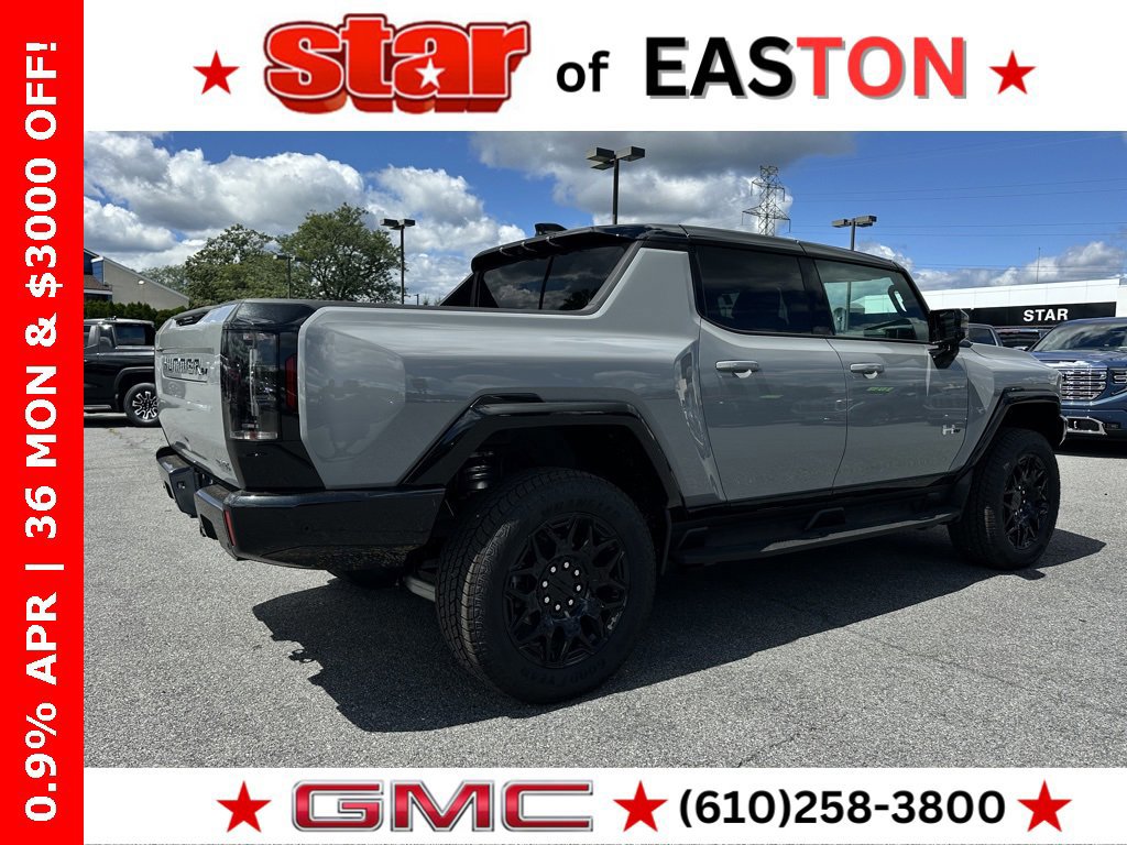 New 2026 GMC Hummer EV 4x4 Crew Cab w/ LPO, Sport Package image 8