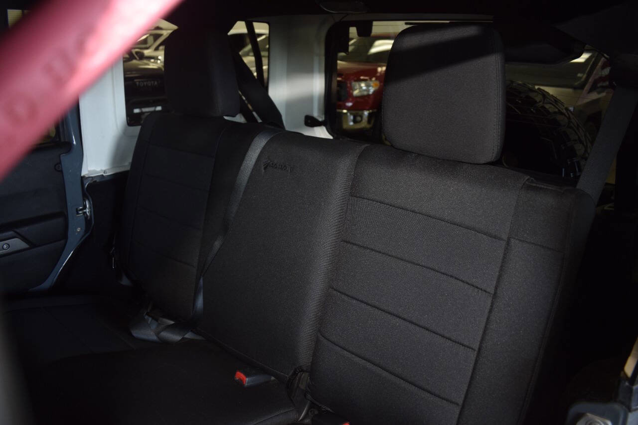 Used 2015 Jeep Wrangler Unlimited Sport w/ Quick Order Package 24S image 36