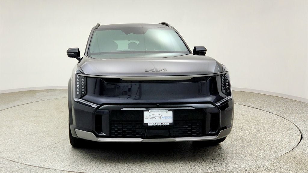 Used 2024 Kia EV9 GT-Line AWD/4WD image 2