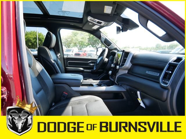 Used 2025 RAM 1500 Laramie AWD/4WD image 14