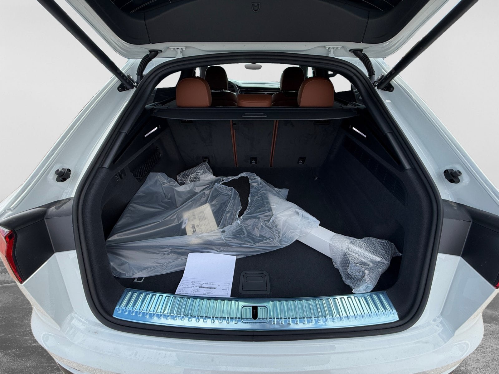 New 2027 Audi Q8 Prestige AWD/4WD image 11