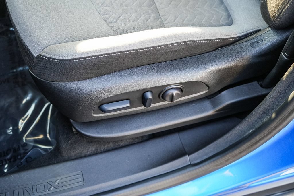 Used 2024 Chevrolet Equinox LS w/ LS Convenience Package FWD image 21