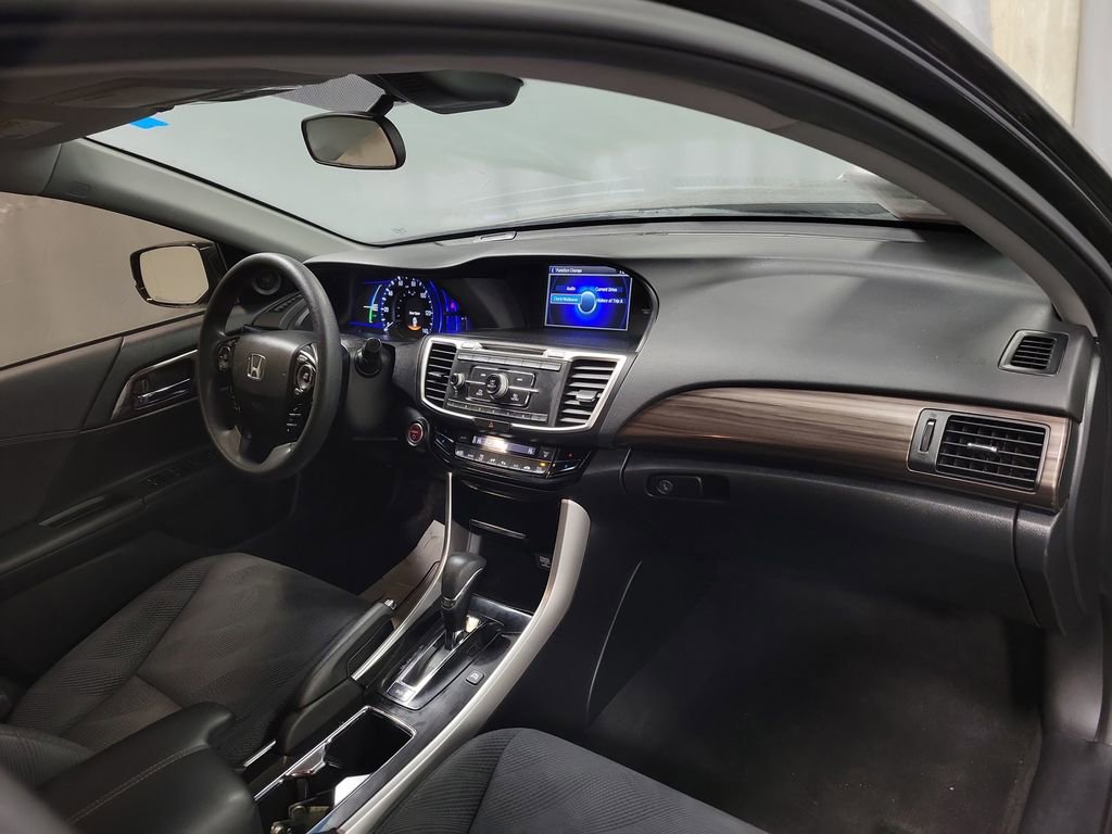 Used 2017 Honda Accord Base image 26