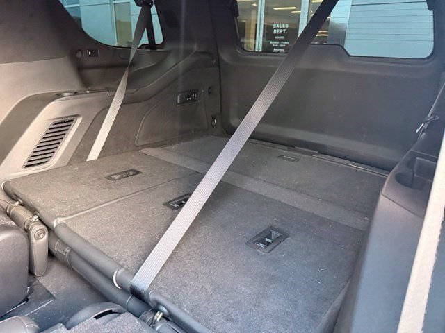 Used 2021 Cadillac Escalade Sport w/ Driver Assist Tech Package AWD/4WD image 16