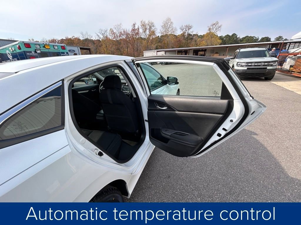 Used 2019 Honda Civic EX image 19