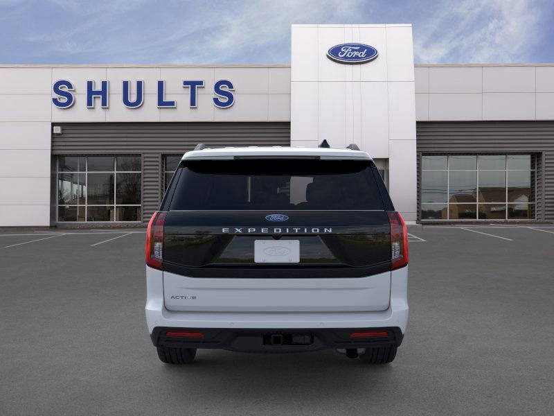 New 2026 Ford Expedition Active image 5