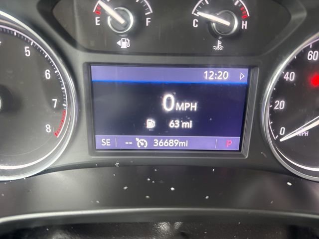 Used 2023 Buick Enclave Essence image 16