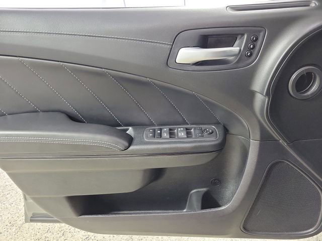 Used 2023 Dodge Charger R/T w/ Plus Group RWD image 22