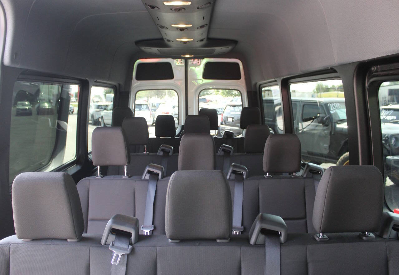 Used 2026 Mercedes-Benz Sprinter 2500 image 13
