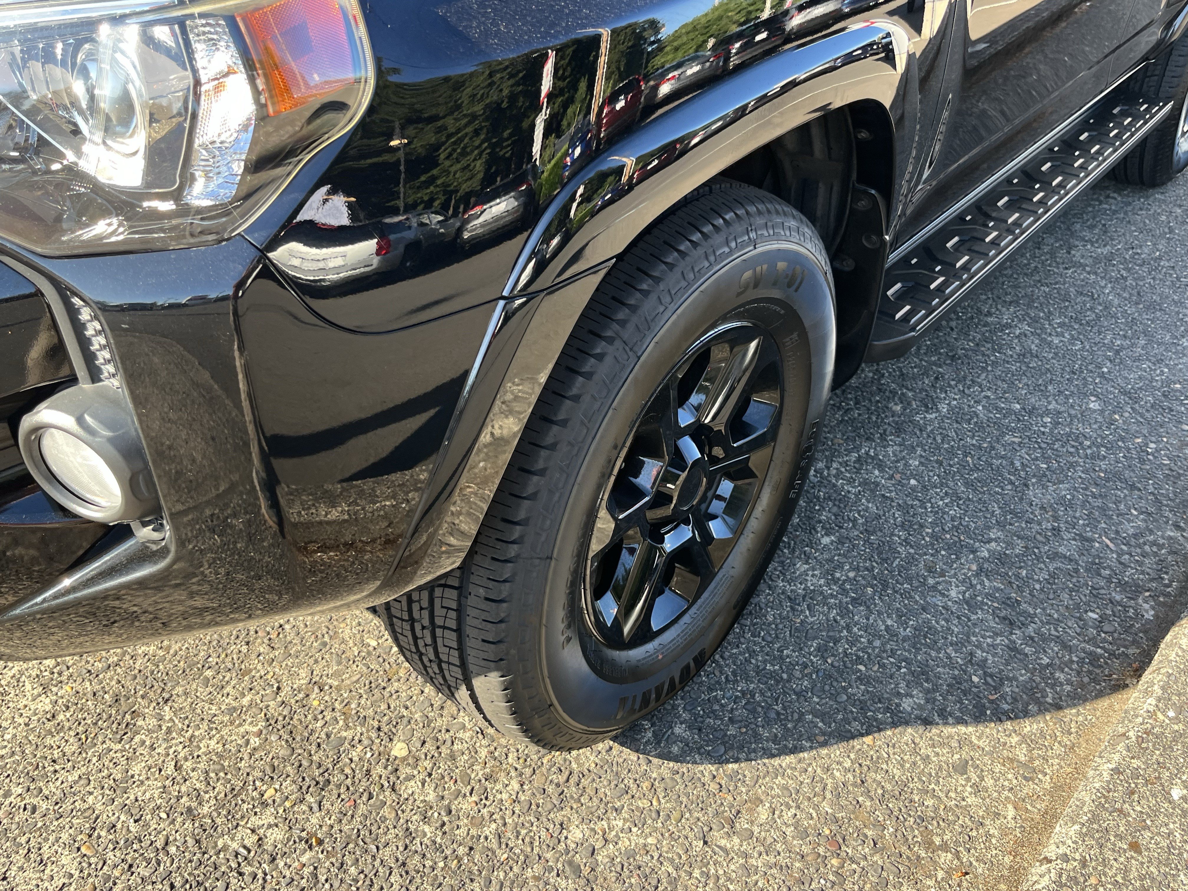 Certified 2019 Toyota 4Runner SR5 AWD/4WD image 9