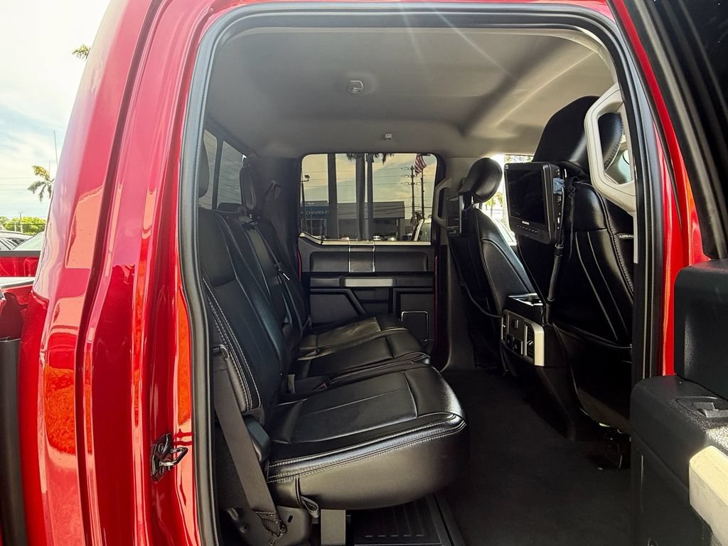Used 2021 Ford F250 Lariat w/ Lariat Ultimate Package AWD/4WD image 17
