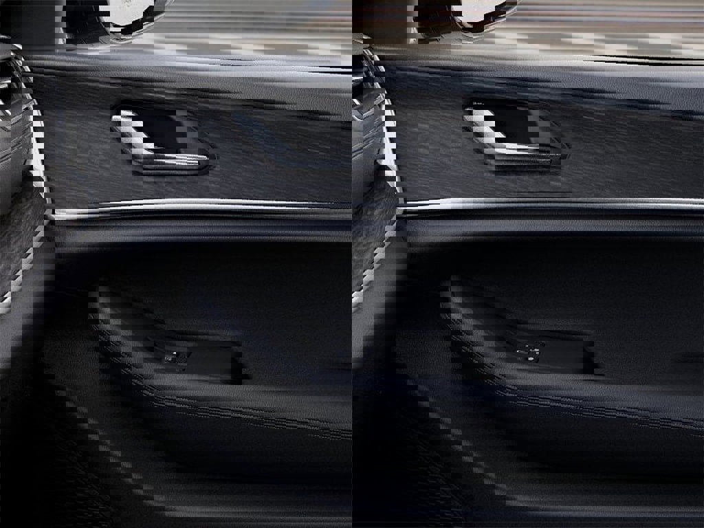 New 2025 Jeep Grand Cherokee L Limited image 25