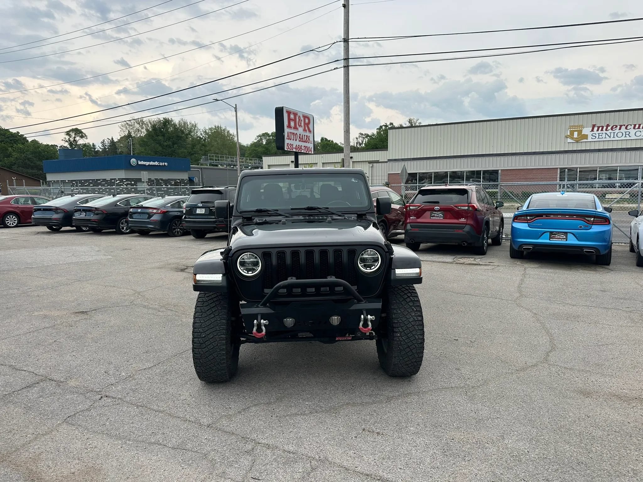 Used 2020 Jeep Gladiator Overland AWD/4WD image 8