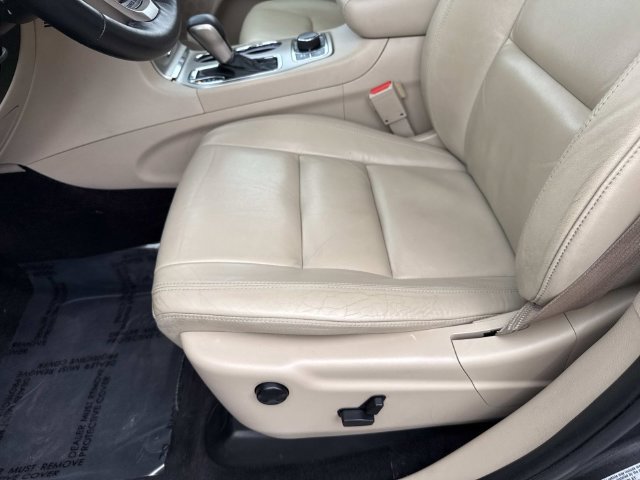 Used 2017 Jeep Grand Cherokee Limited AWD/4WD image 15