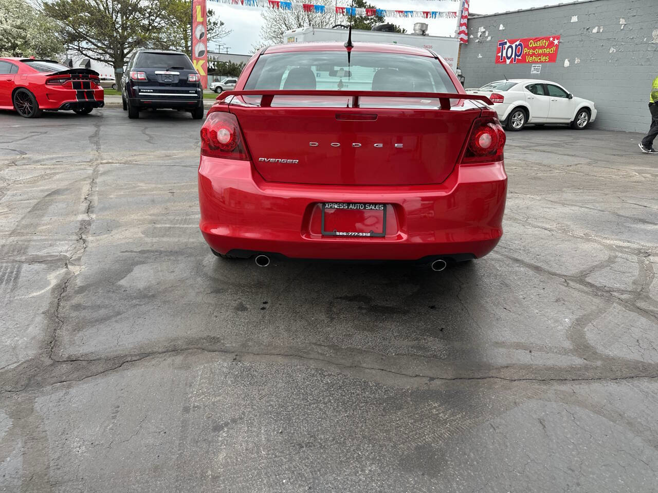 Used 2011 Dodge Avenger Heat FWD image 8