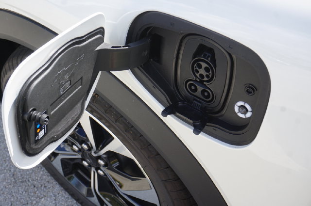 New 2026 Ford Mustang Mach-E Select AWD/4WD image 16