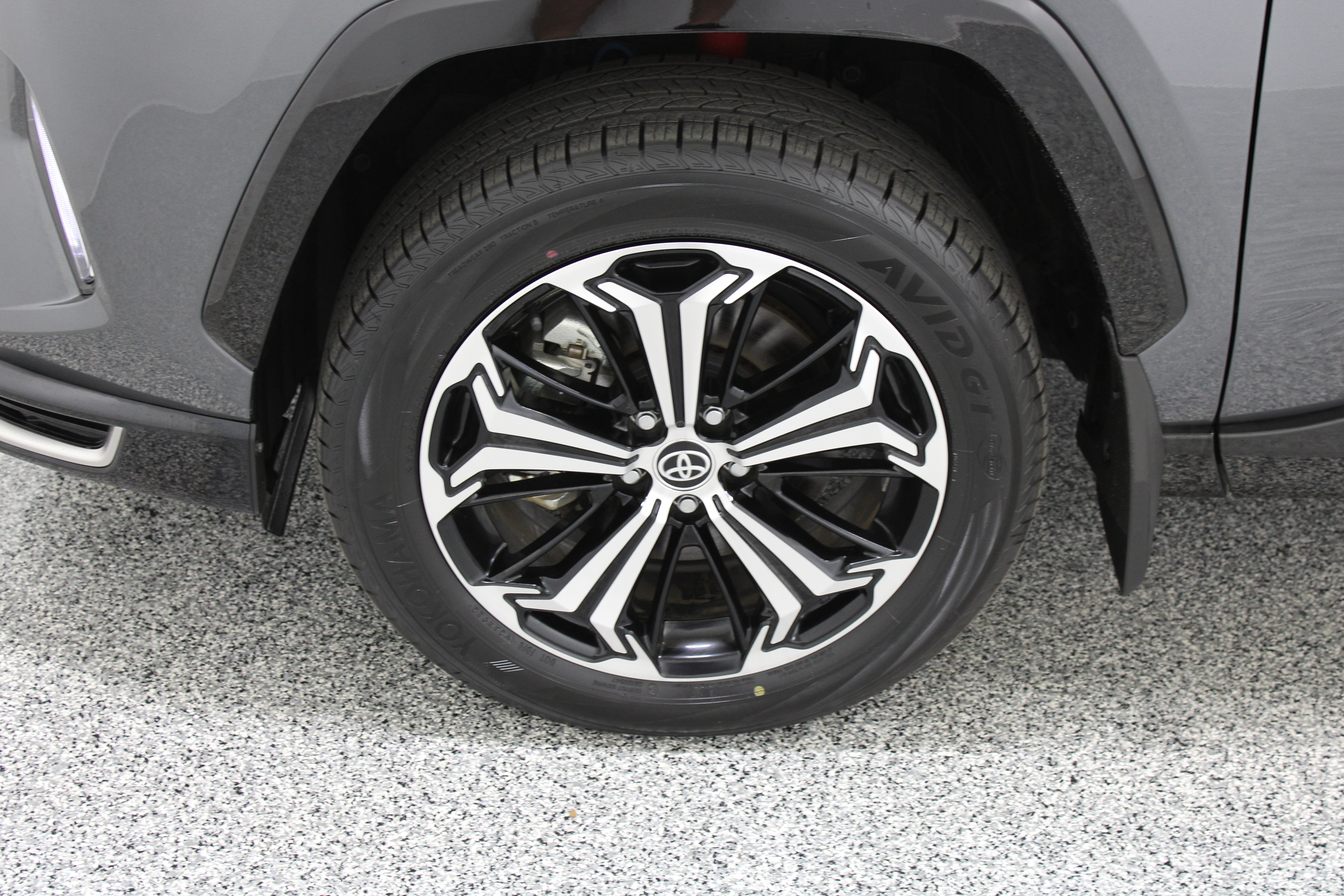 Used 2024 Toyota RAV4 XSE w/ Premium Package AWD/4WD image 11