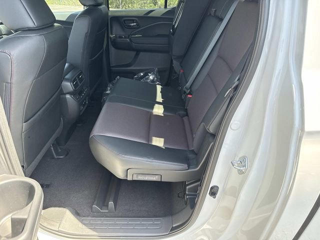 New 2026 Honda Ridgeline Black Edition image 14