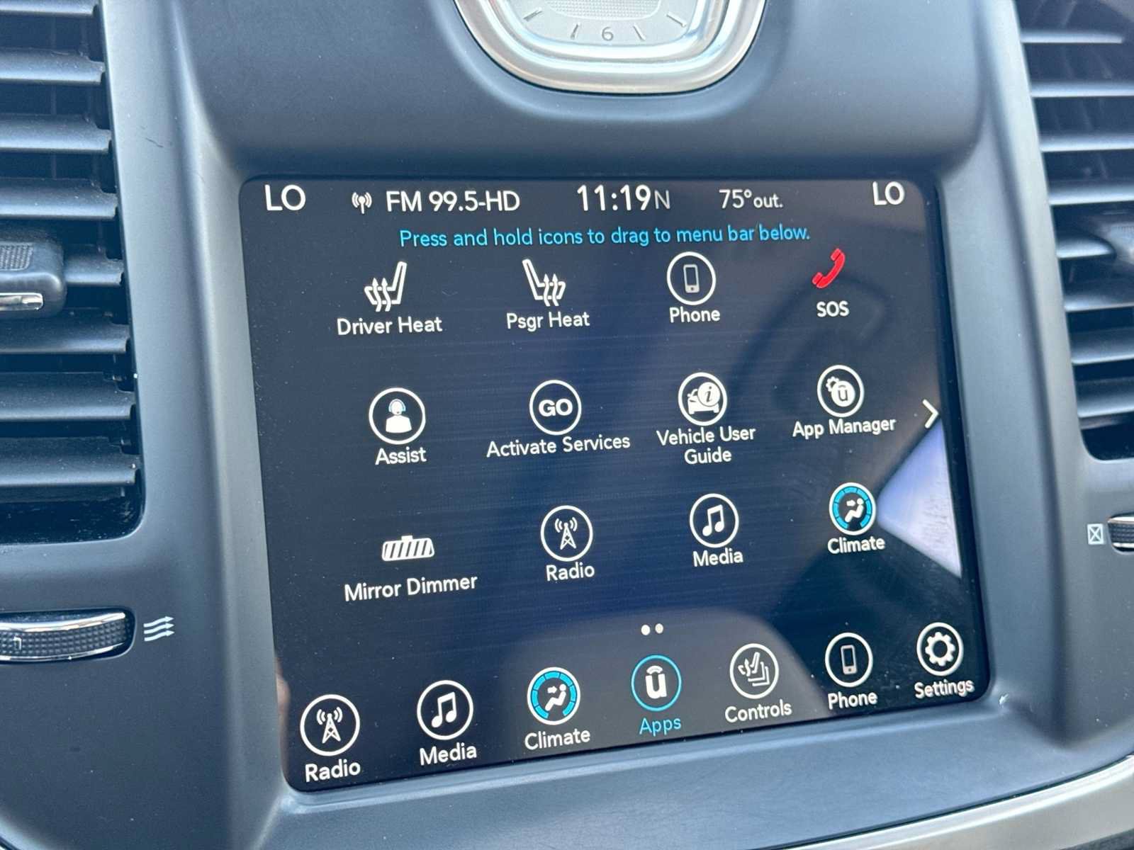 Used 2017 Chrysler 300 Limited RWD image 28