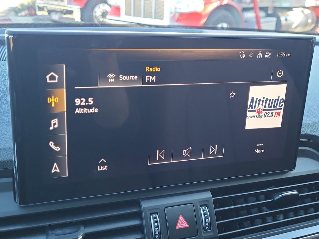 Used 2022 Audi Q5 2.0T Premium w/ Convenience Package image 25