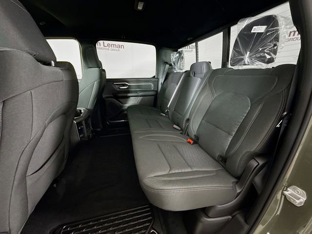 New 2026 RAM 1500 4x4 Crew Cab image 24