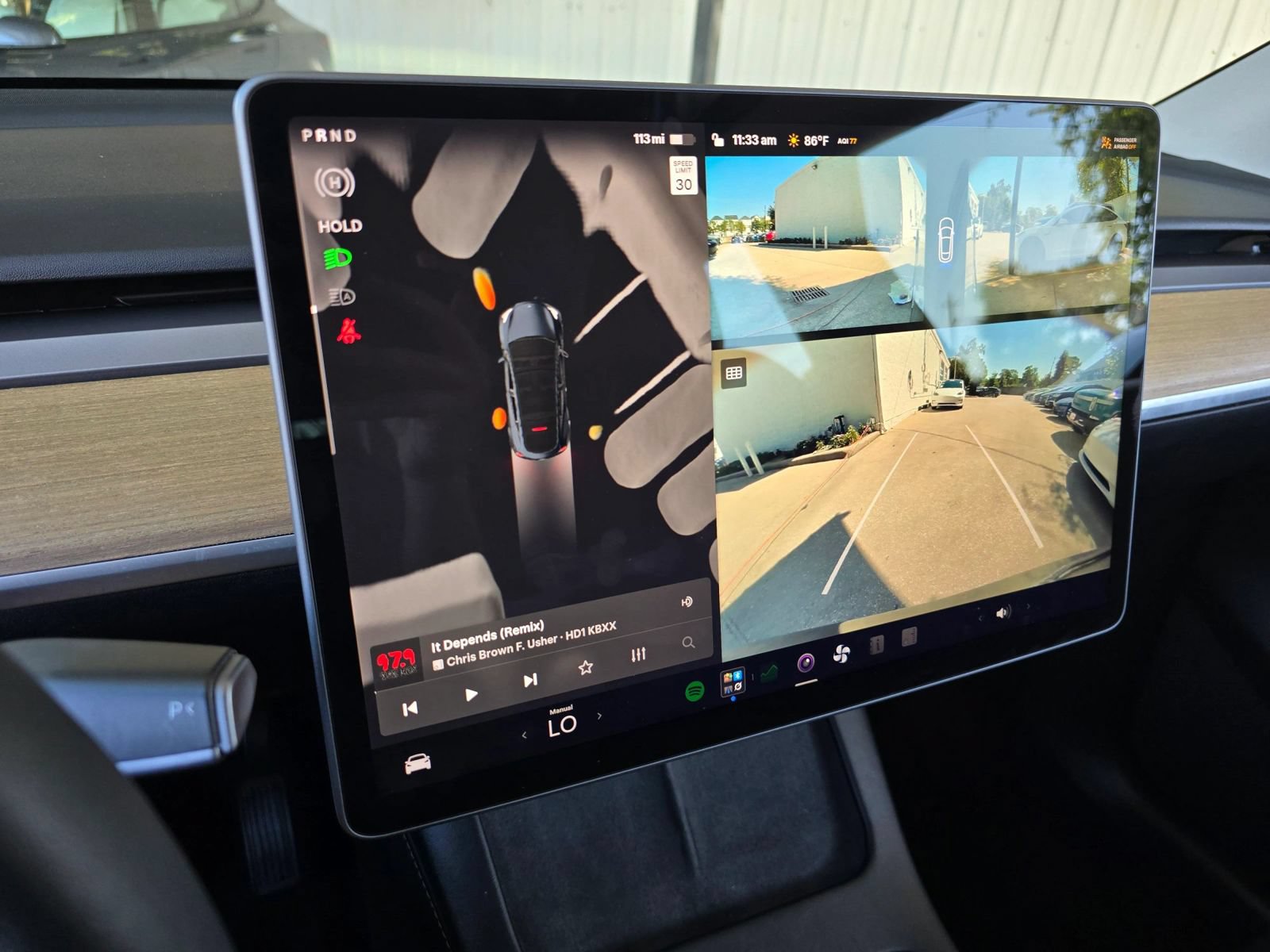 Used 2024 Tesla Model Y 2WD image 19