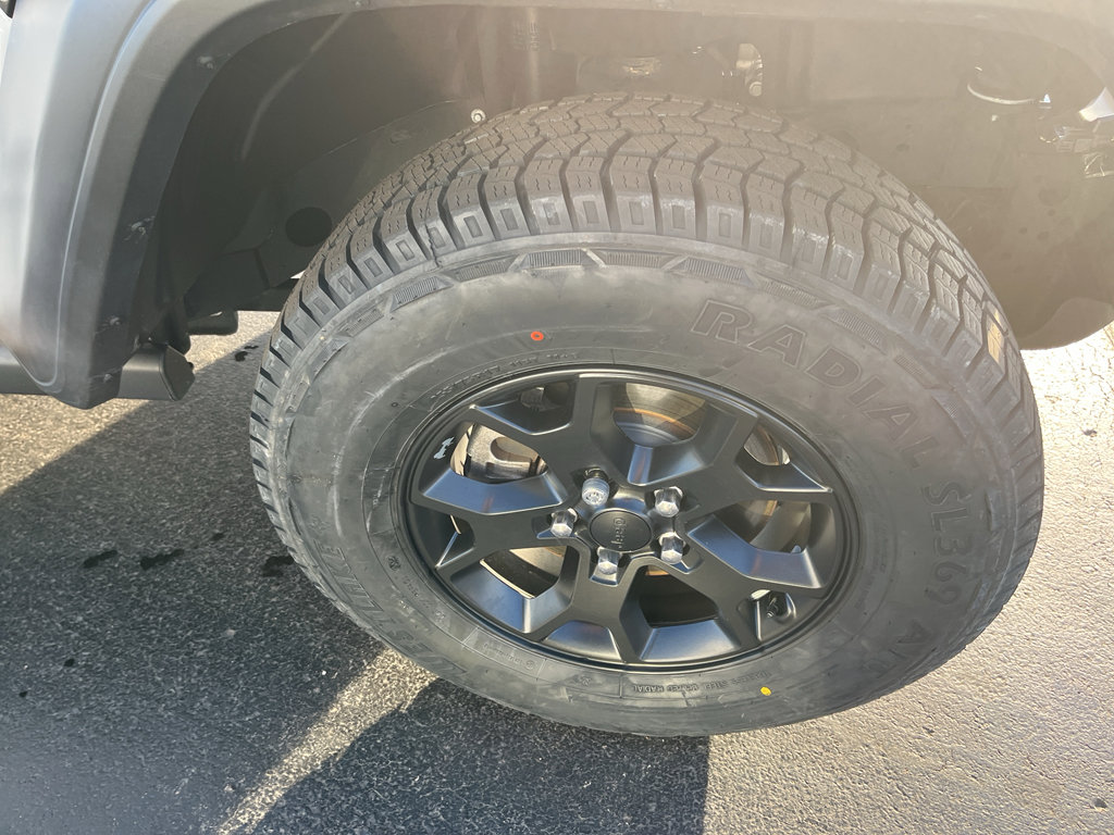 Used 2021 Jeep Wrangler Unlimited Sport image 38