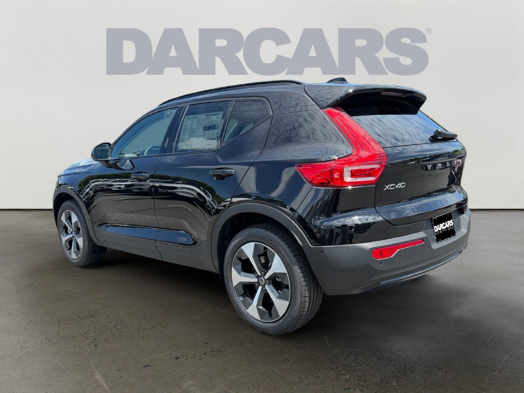 New 2026 Volvo XC40 B5 Plus w/ Protection Package Premier AWD/4WD image 3