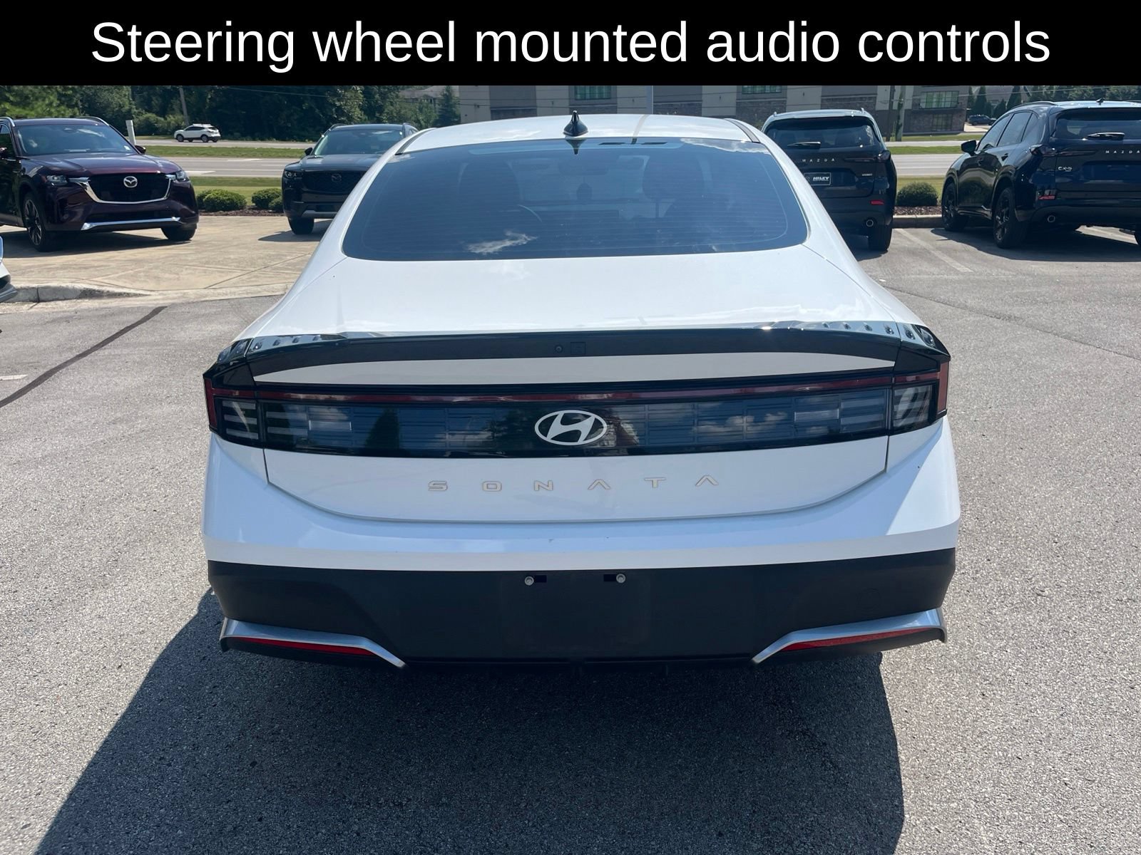 Used 2025 Hyundai Sonata SE FWD image 4