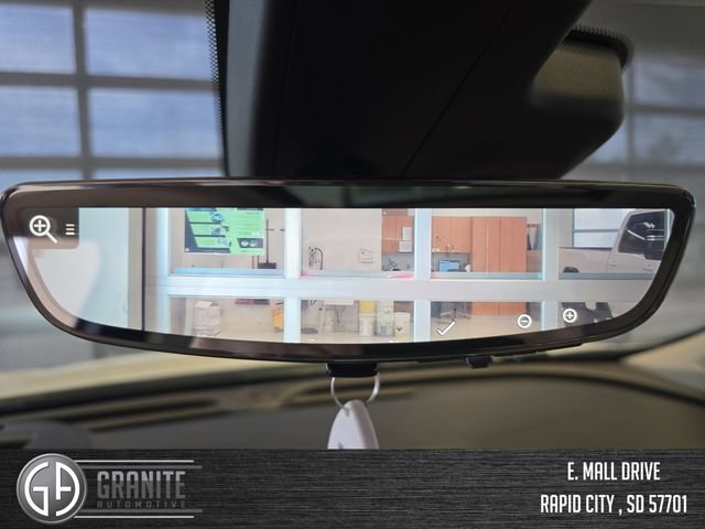 Used 2021 Buick Encore GX Essence w/ Advanced Technology Package AWD/4WD image 34