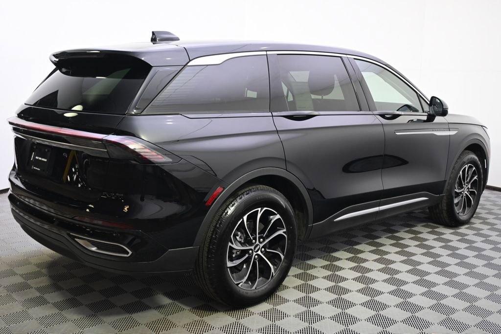 New 2026 Lincoln Nautilus Premier w/ Equipment Group 102A image 7