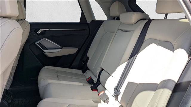 Used 2023 Audi Q3 2.0T Premium Plus w/ Premium Plus Package image 26