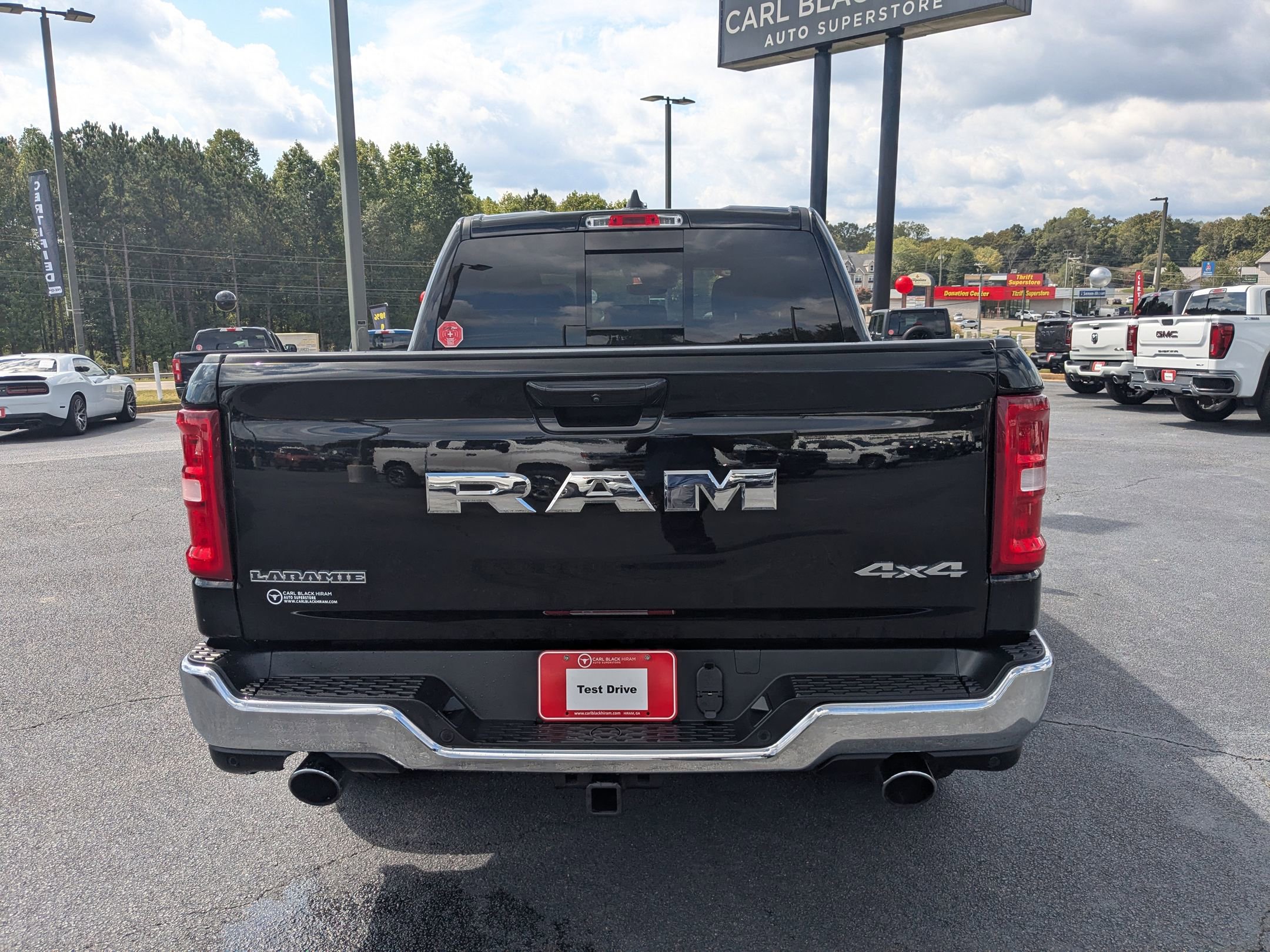Used 2025 RAM 1500 Laramie image 6