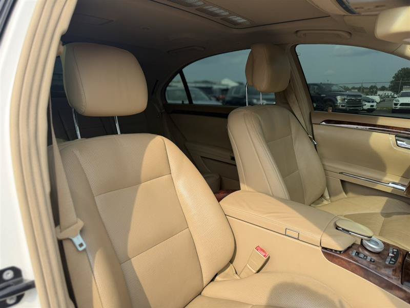 Used 2010 Mercedes-Benz S 550 image 28
