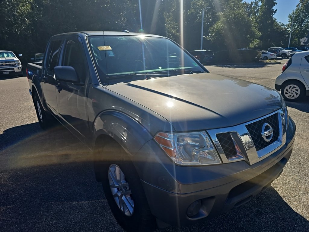 Used 2018 Nissan Frontier SV RWD image 3