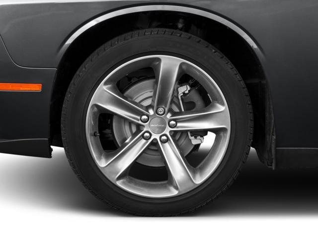 Used 2017 Dodge Challenger SXT RWD image 12