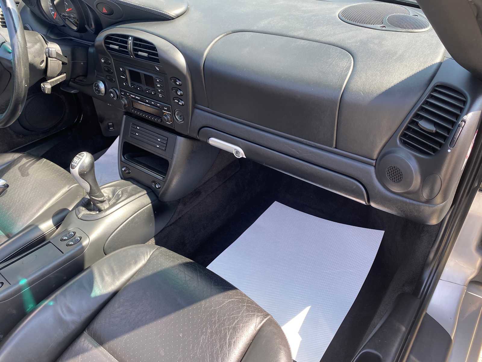 Used 2003 Porsche 911 Carrera 4 image 20