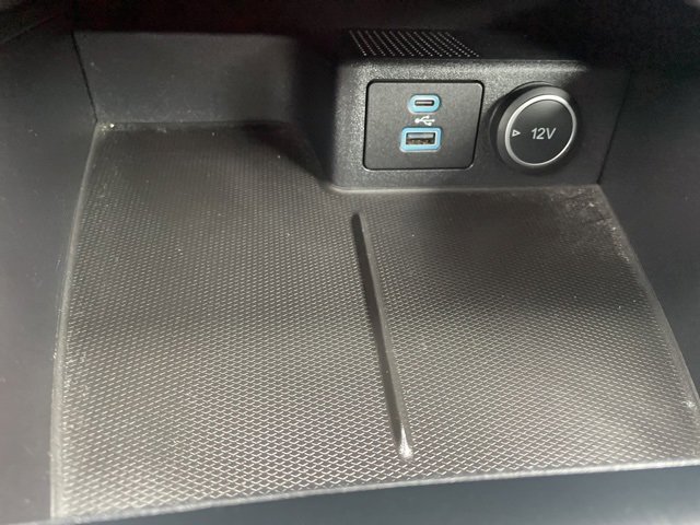 Used 2021 Ford Escape SEL image 30