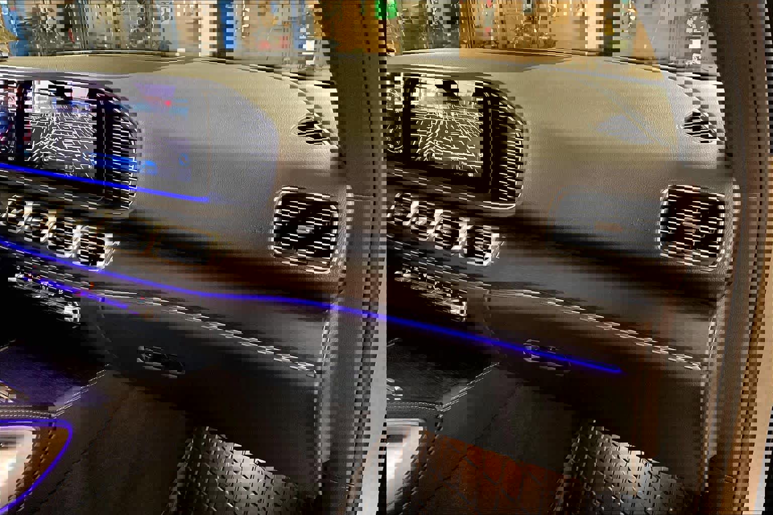 Used 2024 Mercedes-Benz GLE 350 4MATIC image 17